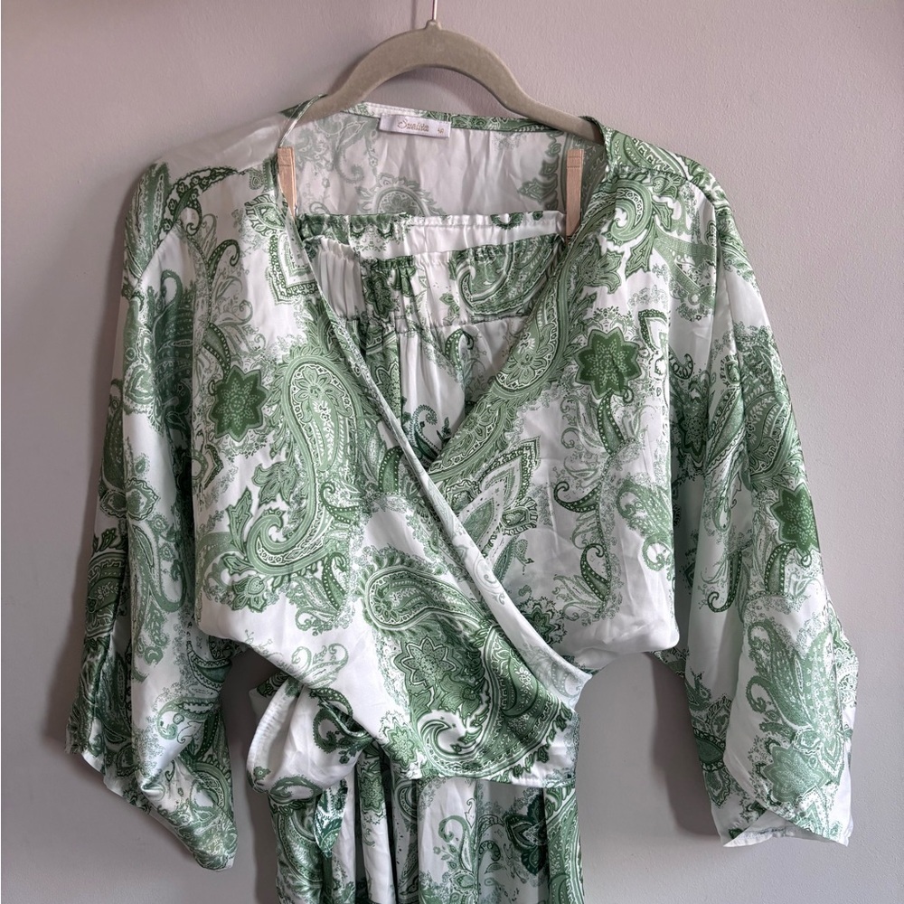 Green Paisley Wrap Matching Set - Picture 2 of 9